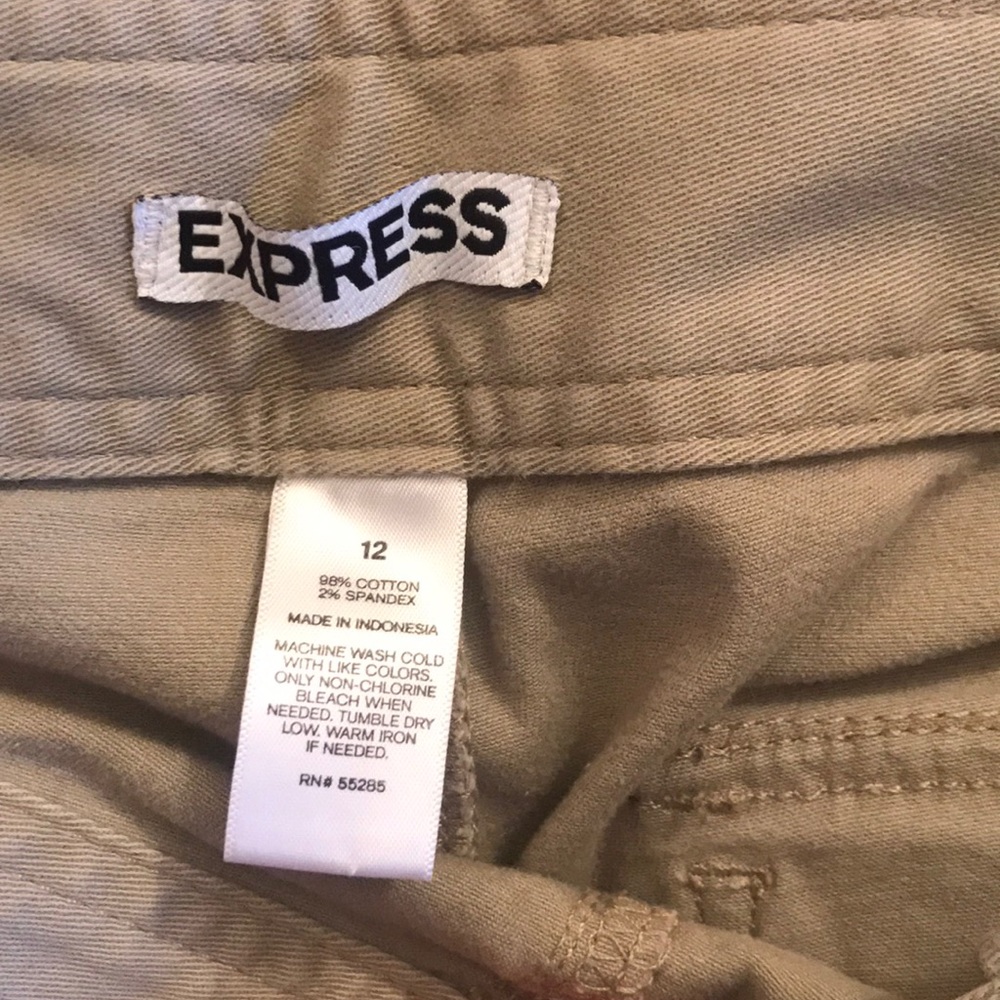 Cargo shorts by Express 👙 - Picture 3 of 5